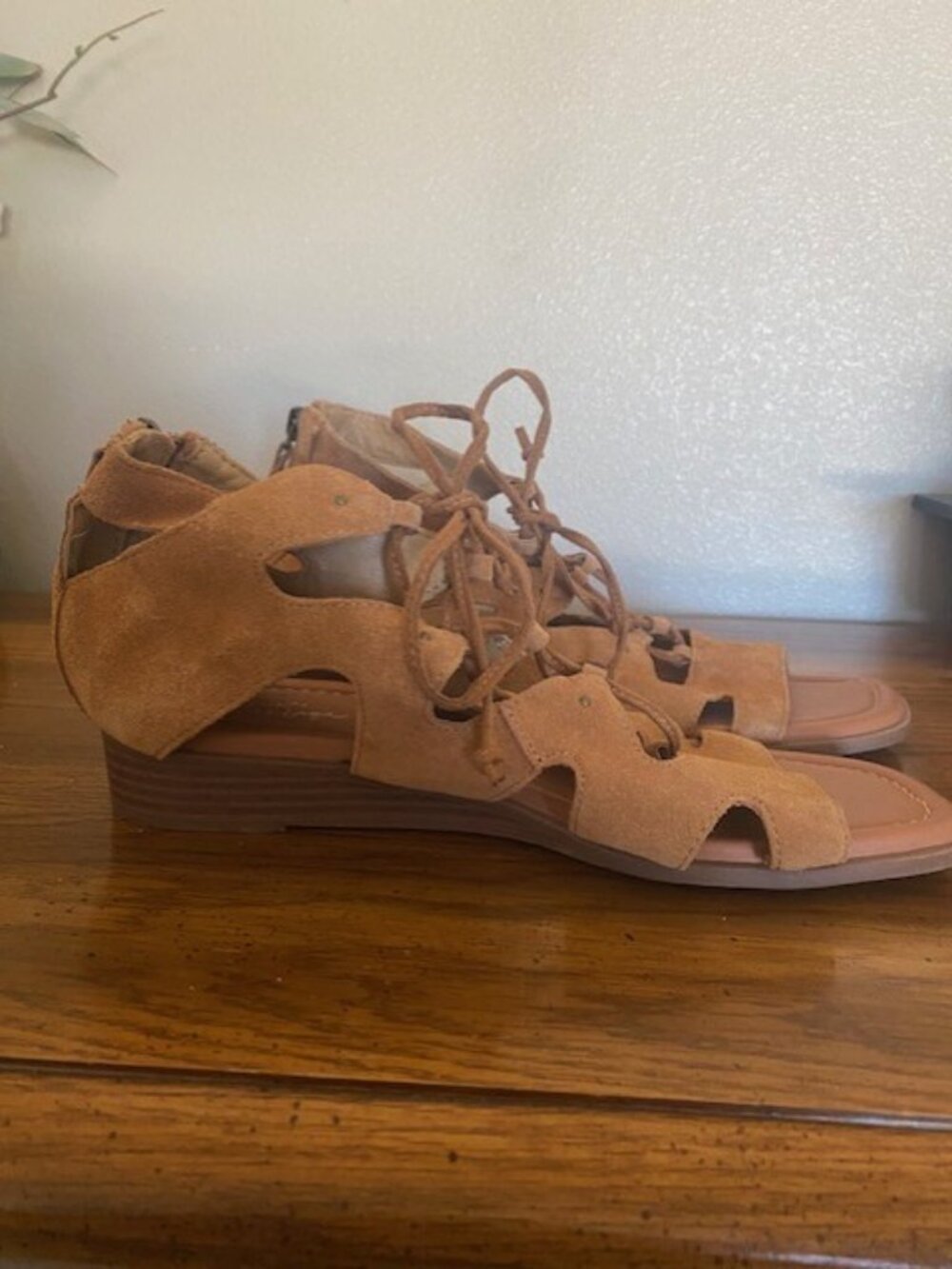 Crown Vintage Sandals